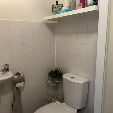 Center 2 Apartment