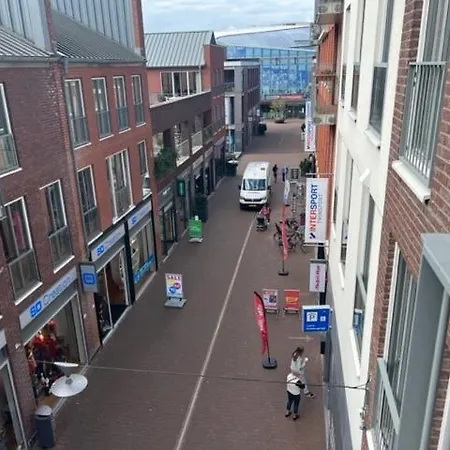 Apartment Center 2 Alphen aan den Rijn