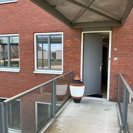Center 2 Lägenhet