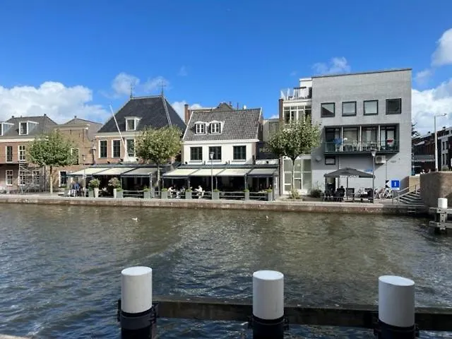 Center * Alphen aan den Rijn